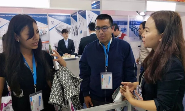 杏鑫娱乐成功参加2017墨西哥国际塑料展