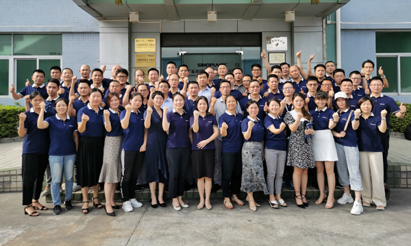 同成长，共拼搏――杏鑫娱乐年中业务会胜利召开